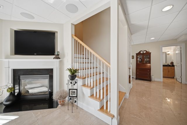 31 Gordon Mountain Road, Windham, NH 03087