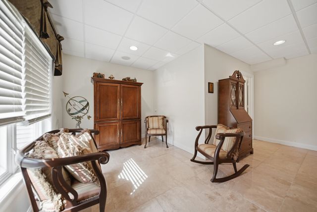 31 Gordon Mountain Road, Windham, NH 03087