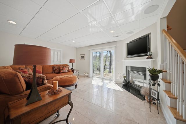 31 Gordon Mountain Road, Windham, NH 03087