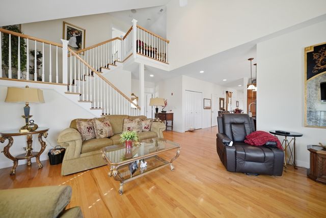 31 Gordon Mountain Road, Windham, NH 03087