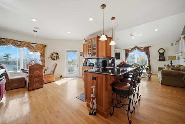 31 Gordon Mountain Road, Windham, NH 03087