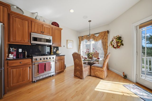 31 Gordon Mountain Road, Windham, NH 03087