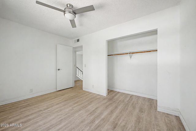 3732 W WAGONER Road, Glendale, AZ 85308