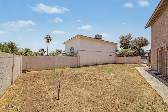 3732 W WAGONER Road, Glendale, AZ 85308