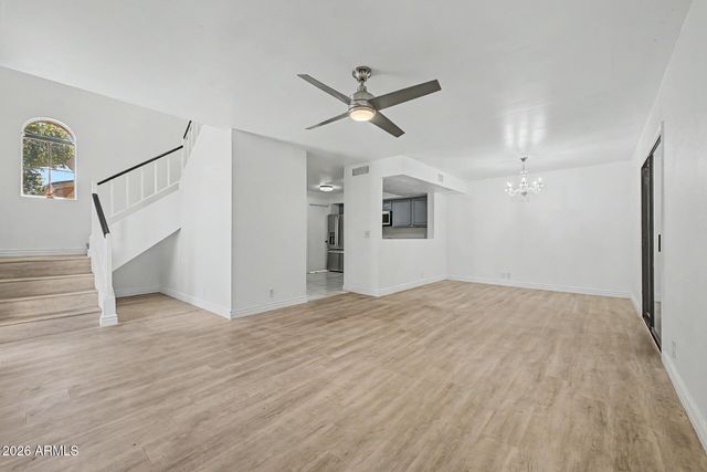 3732 W WAGONER Road, Glendale, AZ 85308
