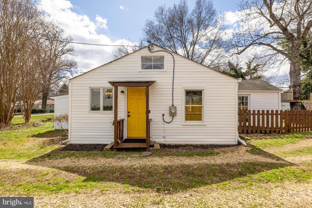 4802 51ST PL, Hyattsville, MD 20781