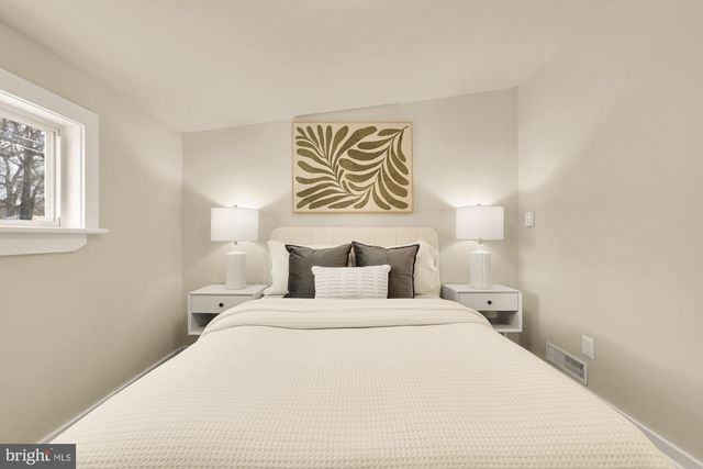 4802 51ST PL, Hyattsville, MD 20781