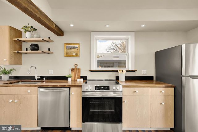 4802 51ST PL, Hyattsville, MD 20781