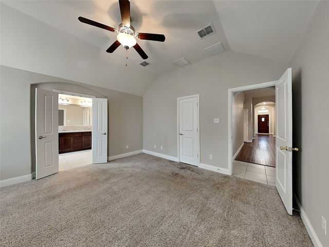 7248 Laguna Del Campo Trail, Fort Worth, TX 76131