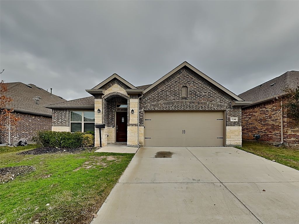 7248 Laguna Del Campo Trail, Fort Worth, TX 76131