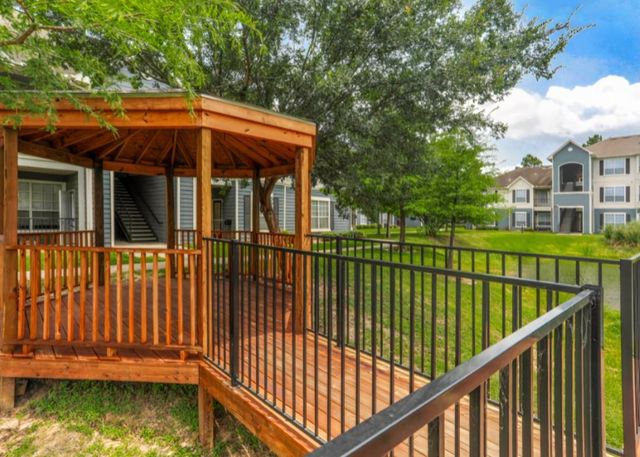 17111 Hafer Road 1323, Houston, TX 77090