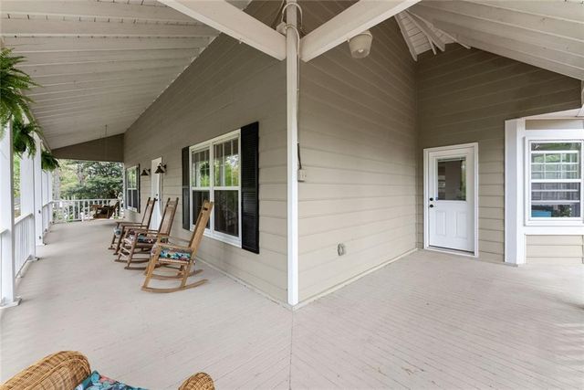 3836 Cherokee Ford, Gainesville, GA 30506