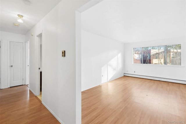 16 Settlers Landing Lane, East Hampton, NY 11937