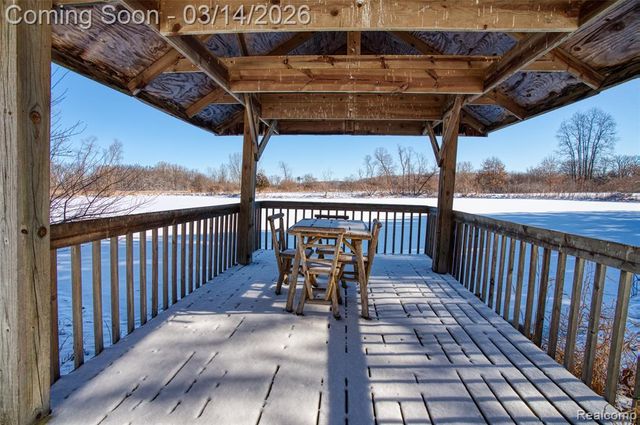 9800 Roberts Road, Gregory, MI 48137