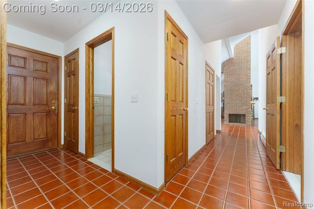 9800 Roberts Road, Gregory, MI 48137