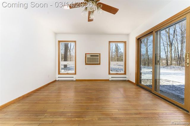 9800 Roberts Road, Gregory, MI 48137