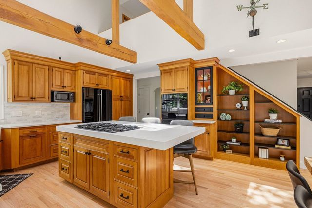 108 Tidewater Farm Road, Stratham, NH 03885