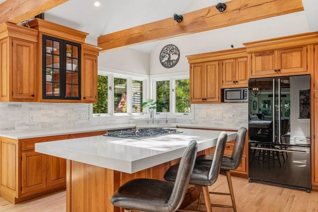 108 Tidewater Farm Road, Stratham, NH 03885