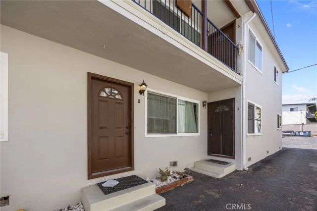 1629 E Maple, El Segundo, CA 90245