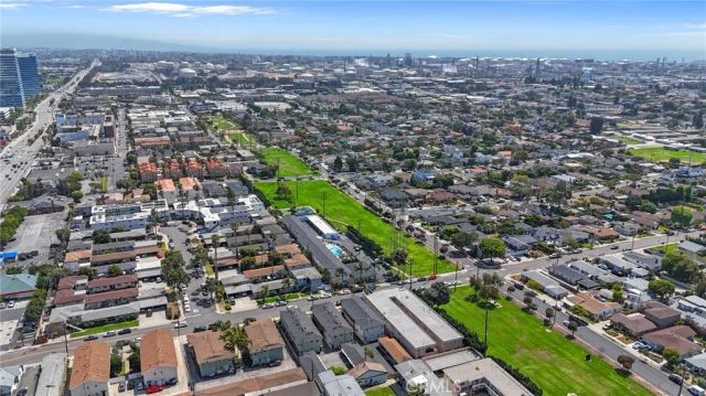 1629 E Maple, El Segundo, CA 90245