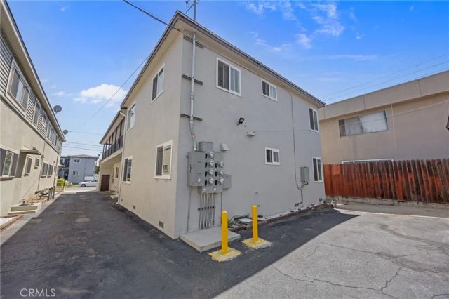 1629 E Maple, El Segundo, CA 90245