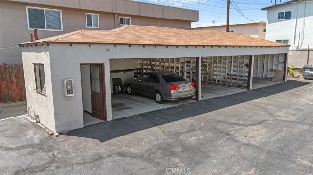 1629 E Maple, El Segundo, CA 90245