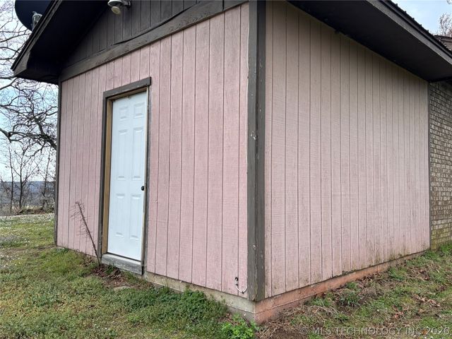 106754 S 4282, Checotah, OK 74426