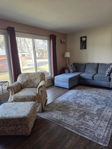 8020 Winchester Court, Saginaw, MI 48609