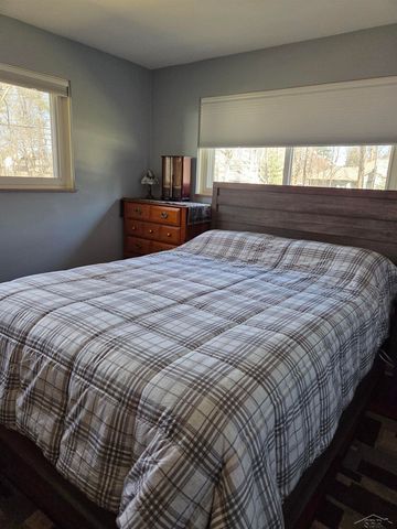 8020 Winchester Court, Saginaw, MI 48609