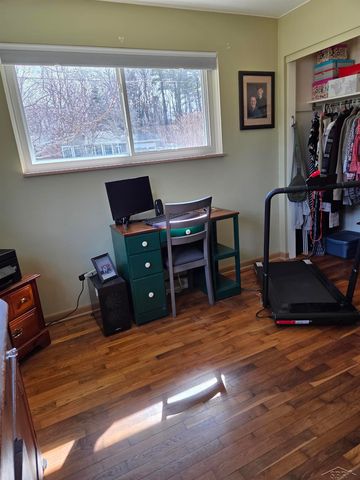 8020 Winchester Court, Saginaw, MI 48609