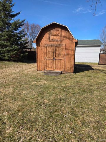 8020 Winchester Court, Saginaw, MI 48609