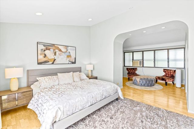 1717 Palaau Street, Honolulu, HI 96821