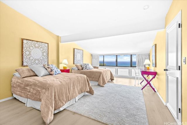1717 Palaau Street, Honolulu, HI 96821