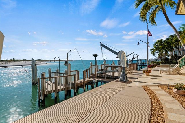 964 MONTE CRISTO BOULEVARD, Tierra Verde, FL 33715