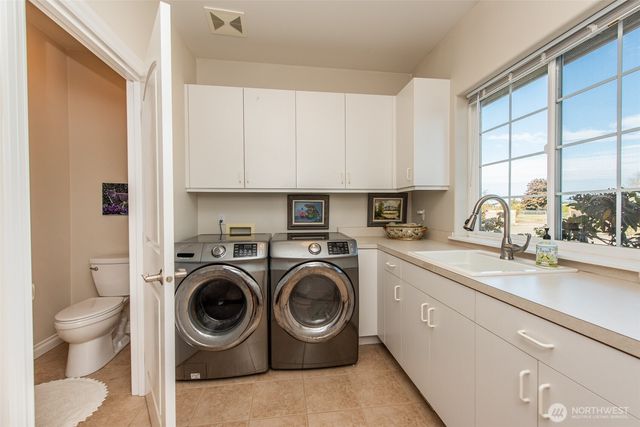 920 N Gierin Creek Lane, Sequim, WA 98382