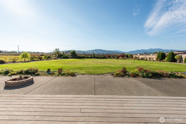 920 N Gierin Creek Lane, Sequim, WA 98382