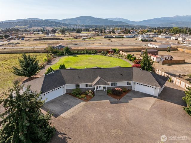 920 N Gierin Creek Lane, Sequim, WA 98382