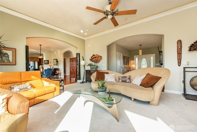 920 N Gierin Creek Lane, Sequim, WA 98382