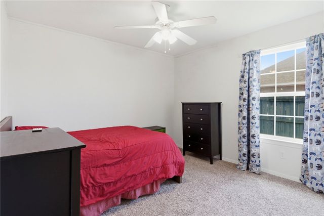1513 Zachary Street, Pea Ridge, AR 72751