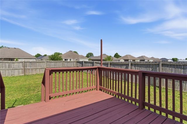1513 Zachary Street, Pea Ridge, AR 72751