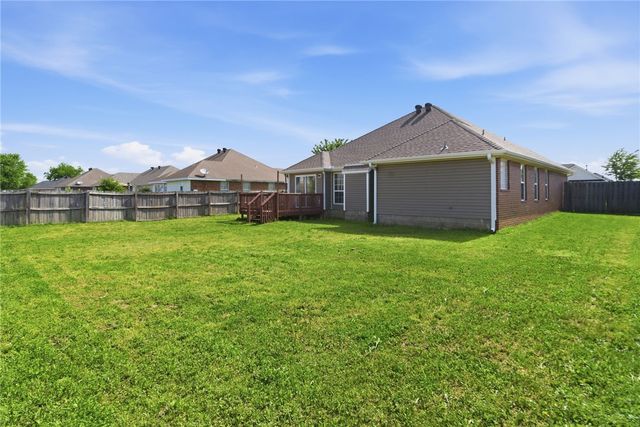 1513 Zachary Street, Pea Ridge, AR 72751