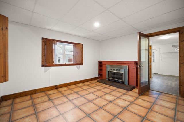 2435 N Laurel Road, London, KY 40741