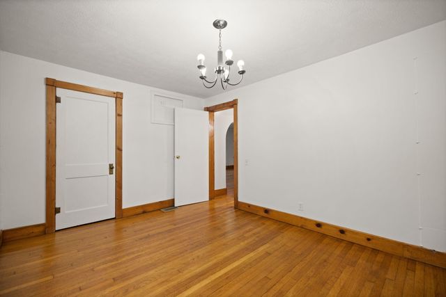 2435 N Laurel Road, London, KY 40741