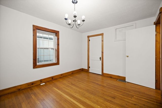 2435 N Laurel Road, London, KY 40741