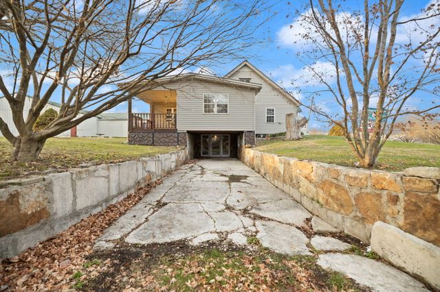 2435 N Laurel Road, London, KY 40741