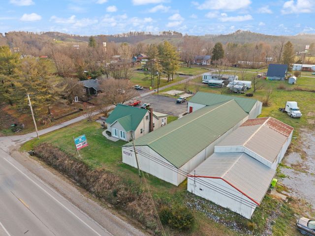 2435 N Laurel Road, London, KY 40741