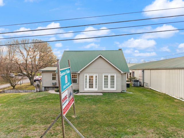 2435 N Laurel Road, London, KY 40741
