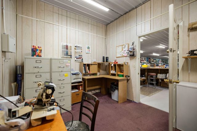 2435 N Laurel Road, London, KY 40741