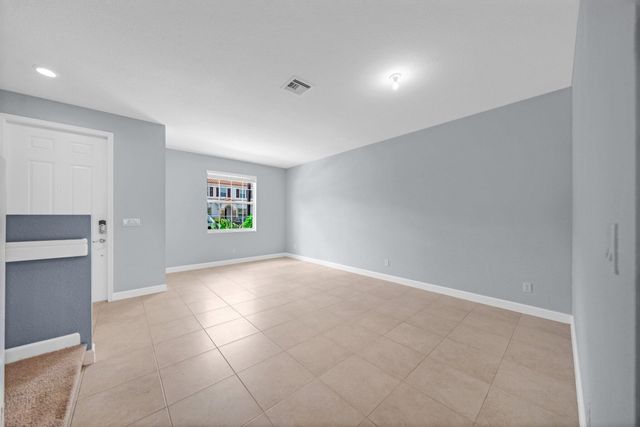 5271 Ashley River Road, West Palm Beach, FL 33417