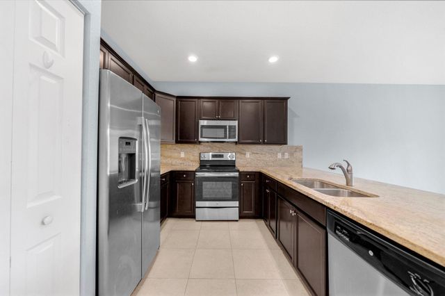 5271 Ashley River Road, West Palm Beach, FL 33417